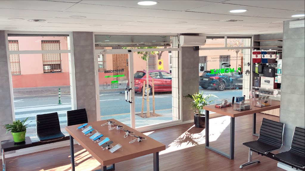 Repair Movil Reparacion de Moviles, Tablets y Ordenadores en Olesa de Montserrat — Interior