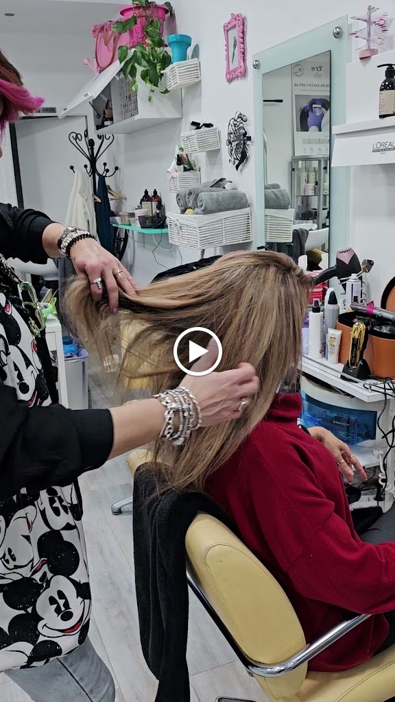 Pilar Vazquez Belleza & Peluqueria — Videos
