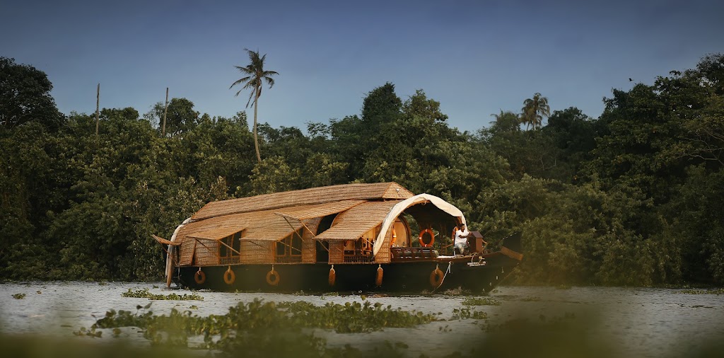Spice Coast Cruises House Boat Cgh Earth