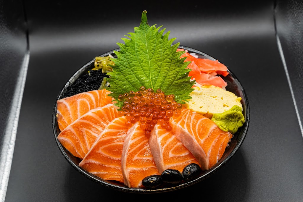也鰻仁日式料理 ▏炭火現烤 手工拔刺鰻魚飯 的照片