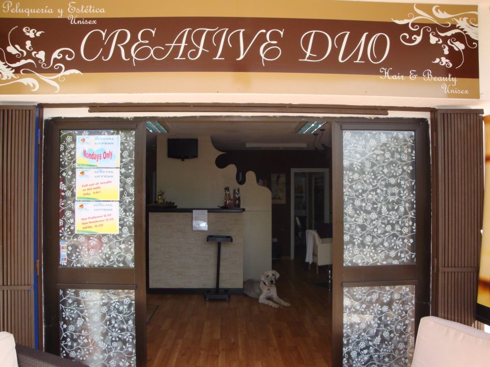 Creative Duo — Exterior