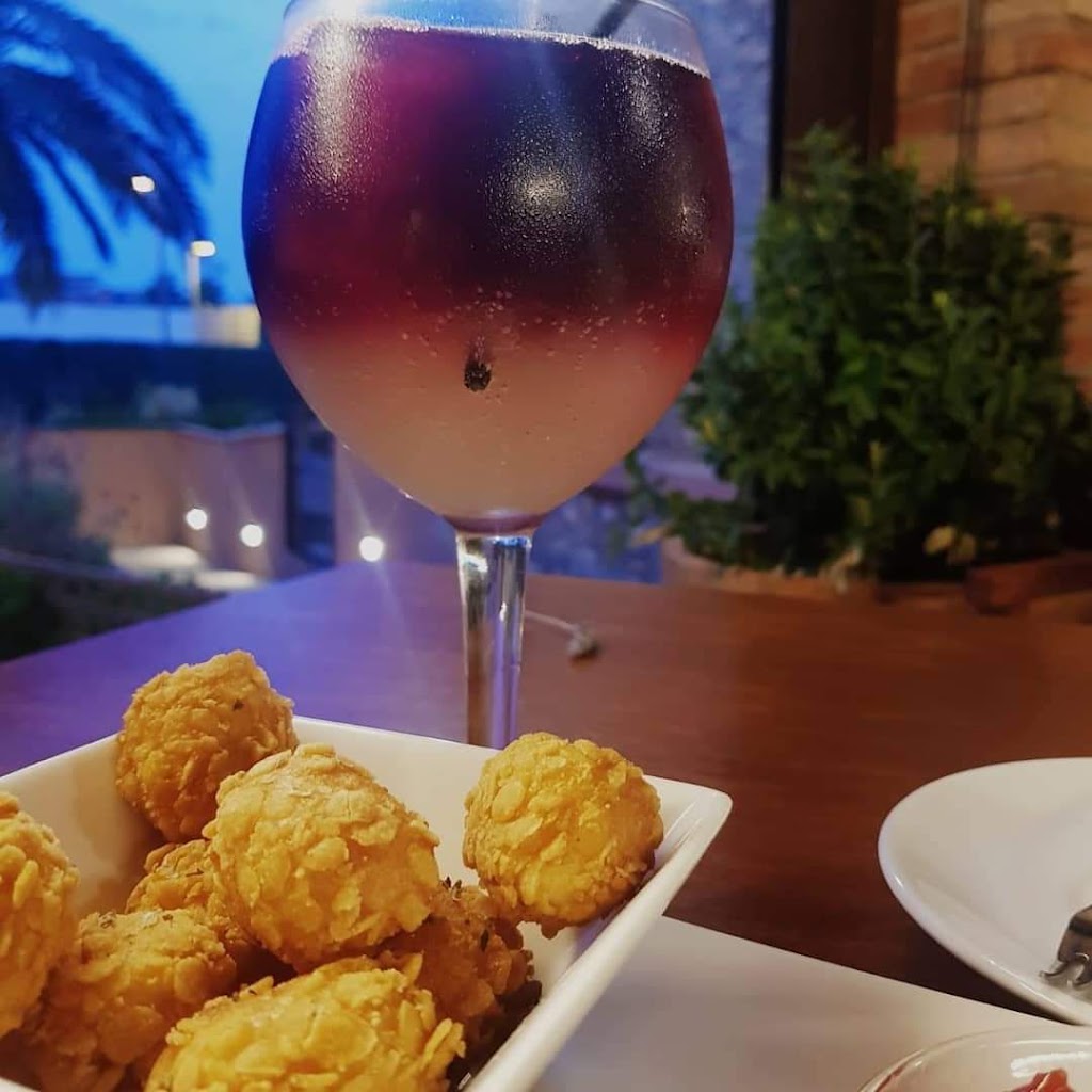 Churreria La Granja — Comida y bebida
