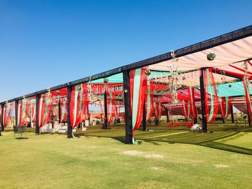 K R Resorts