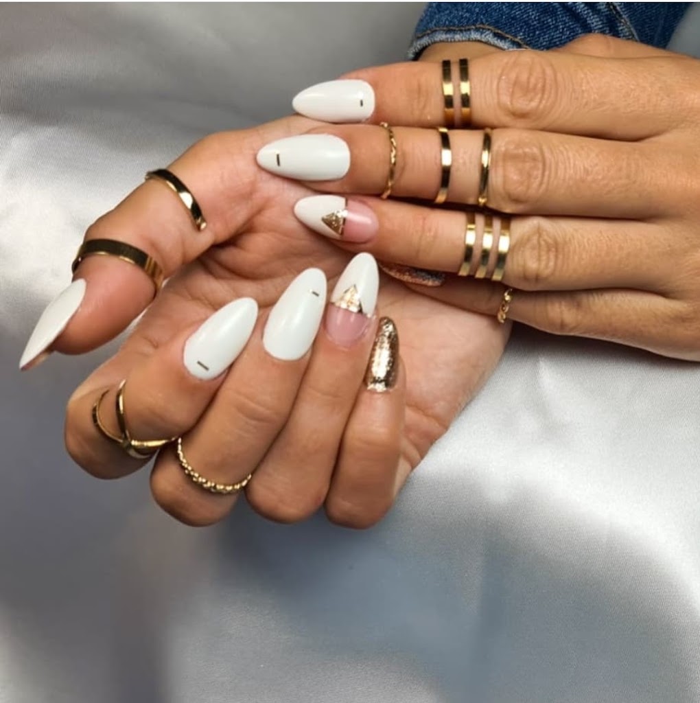 Safira salao — Manicura