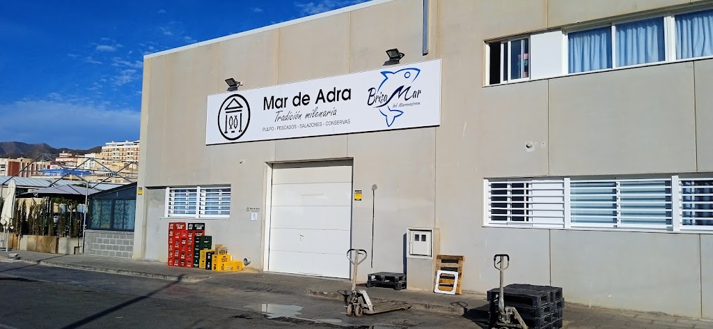 Delicatessen Mar de Adra. Pulpo seco y conservas.