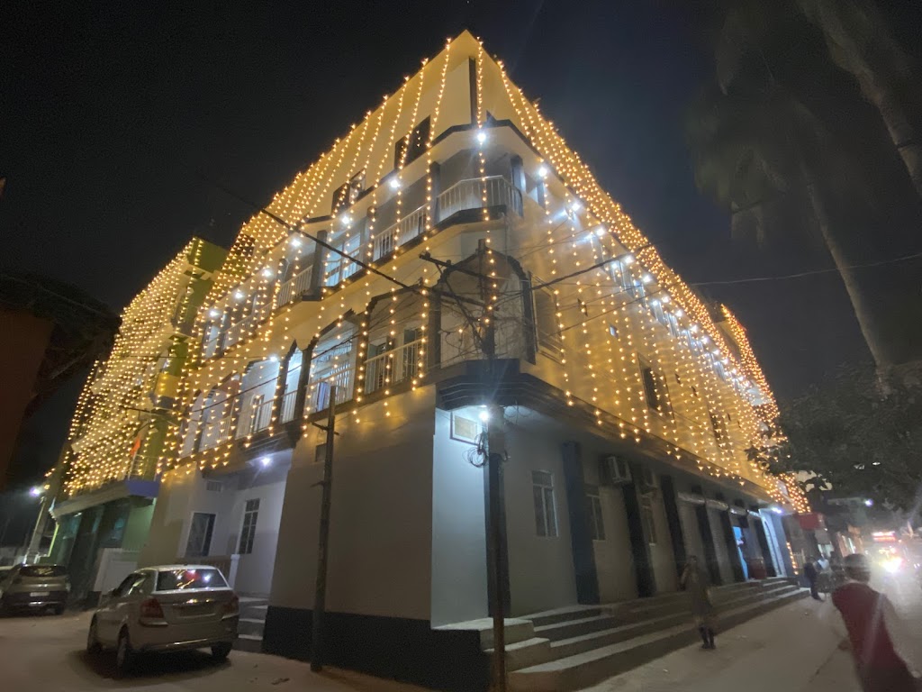 Hotel S K