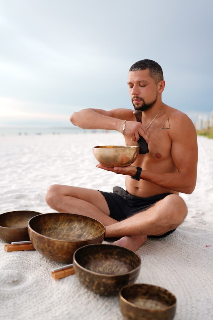  Breathe with Vitaliy - Yoga, Breathwork & Sound Therapy