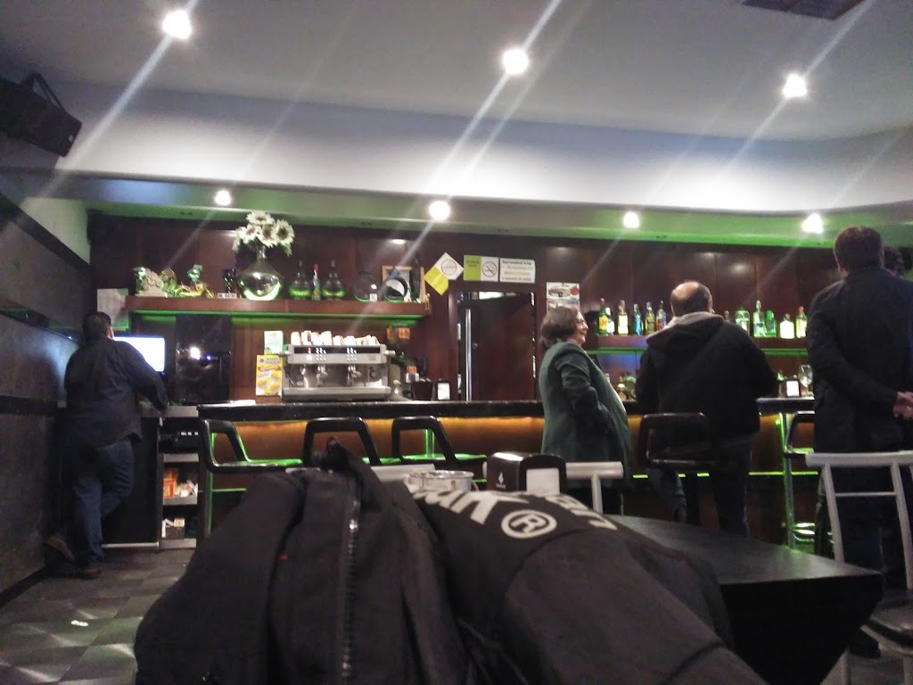 Cafeteria Tal y Cual — Ambiente