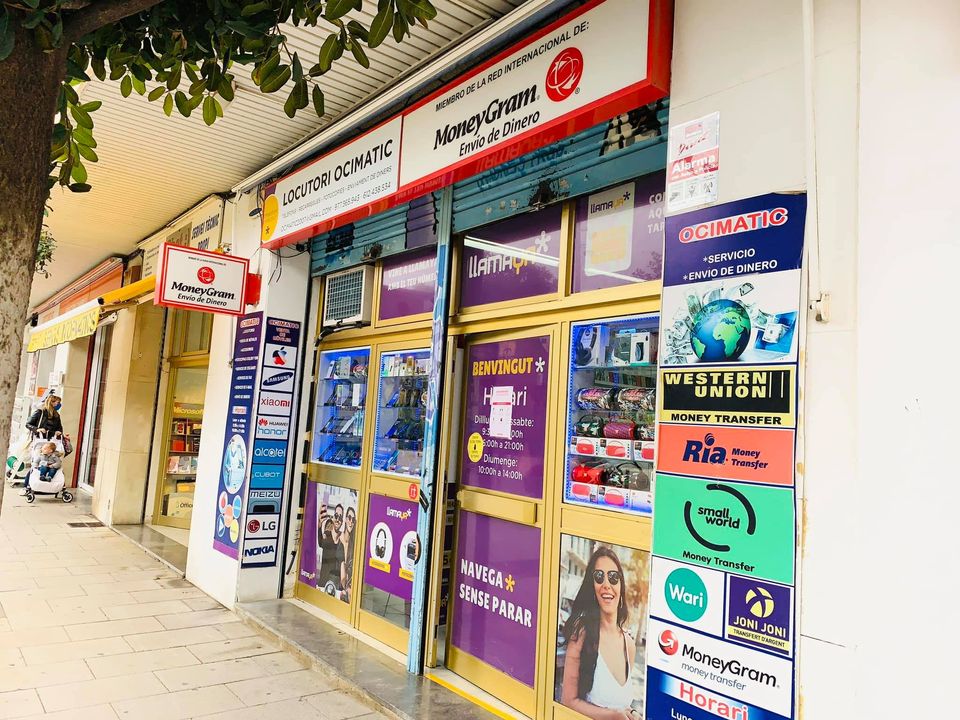 Ria Transfer Y Money Gram I Western Union i servicio de copias e impresiones