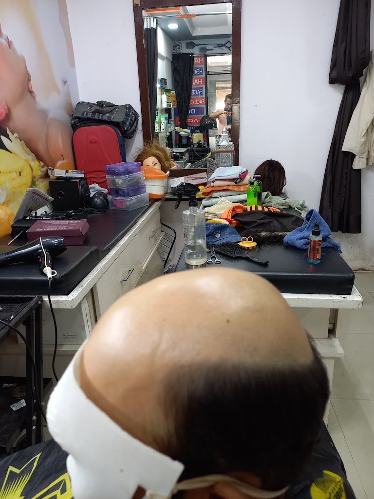 Hair Peach In Himmatnagar