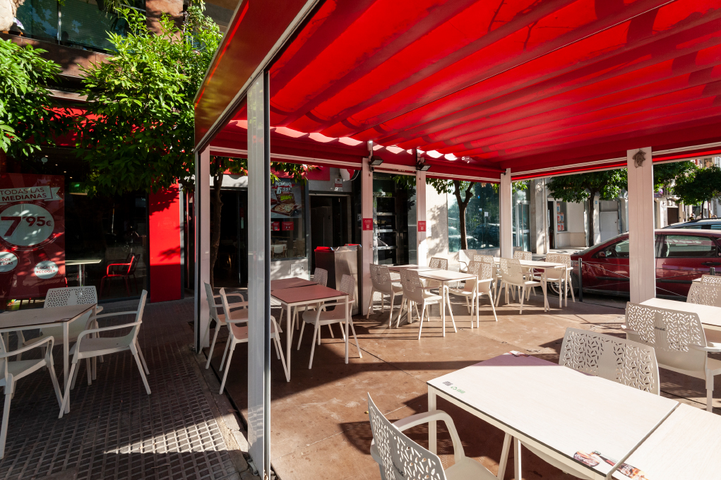 Telepizza Lucena - Comida a Domicilio — Ambiente