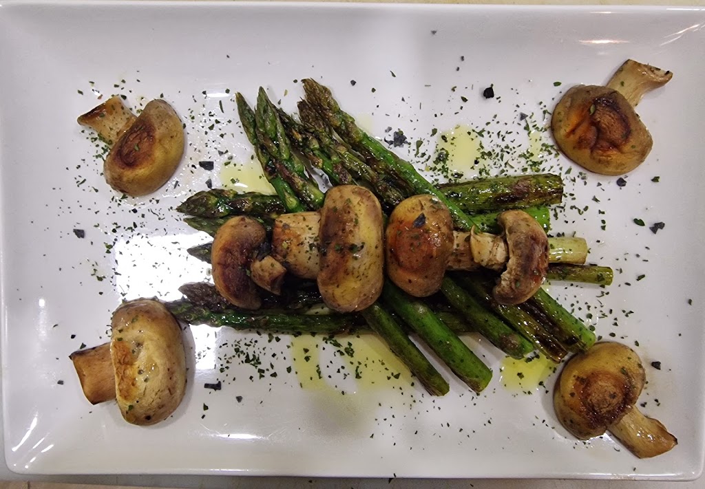 Bar Liroys — Comida y bebida