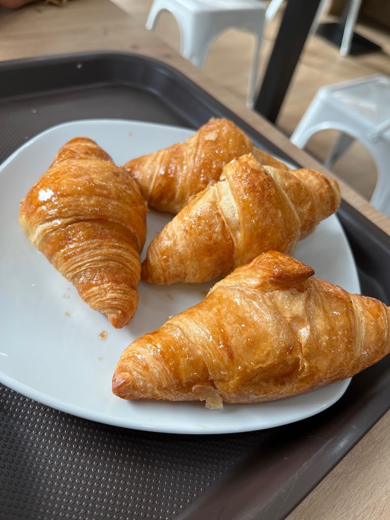 Cafe 69o C — Comida y bebida