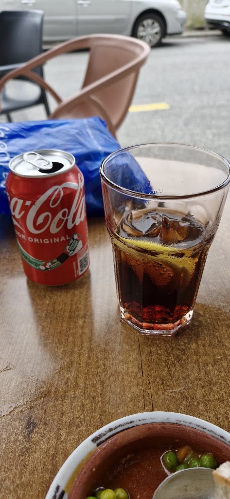 Bar Bocacho — Comida y bebida
