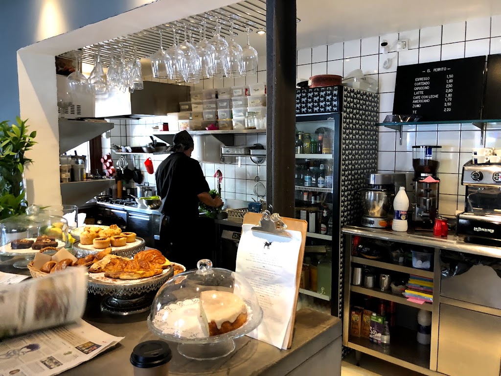 El Perrito — Comida y bebida