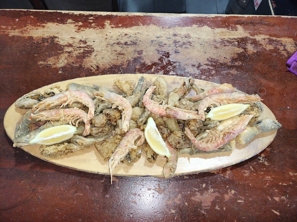 Restaurante CASANOSTRA — Comida y bebida