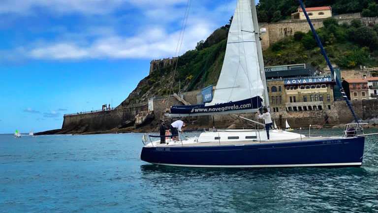 Navegavela Donostia — Yate