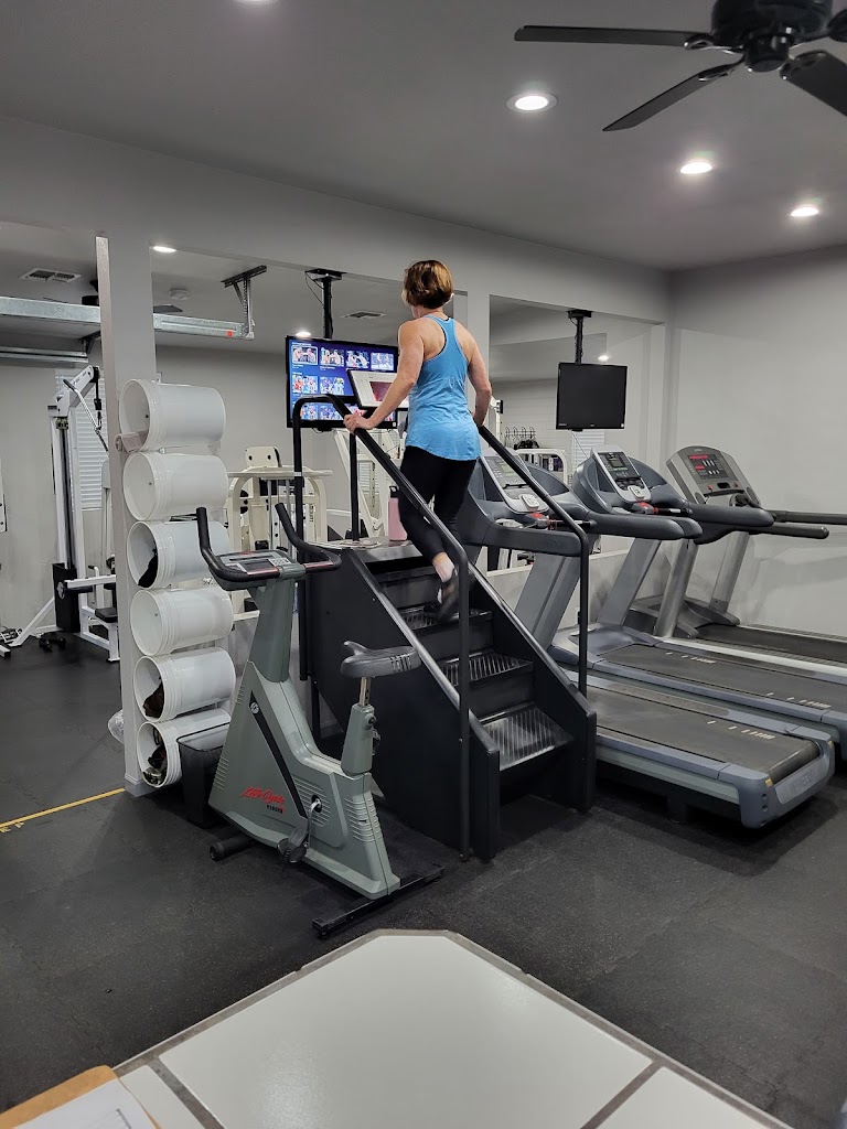  Arizona Street Fitness