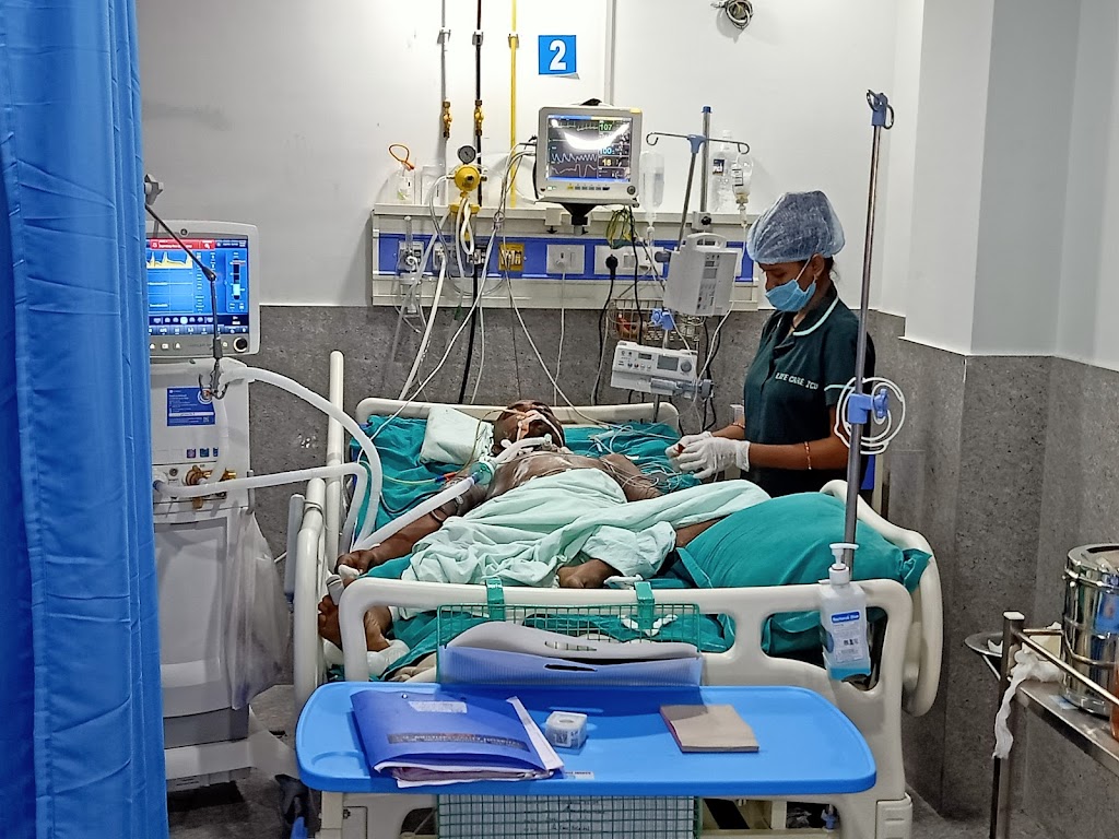 Dr. Life Care Icu