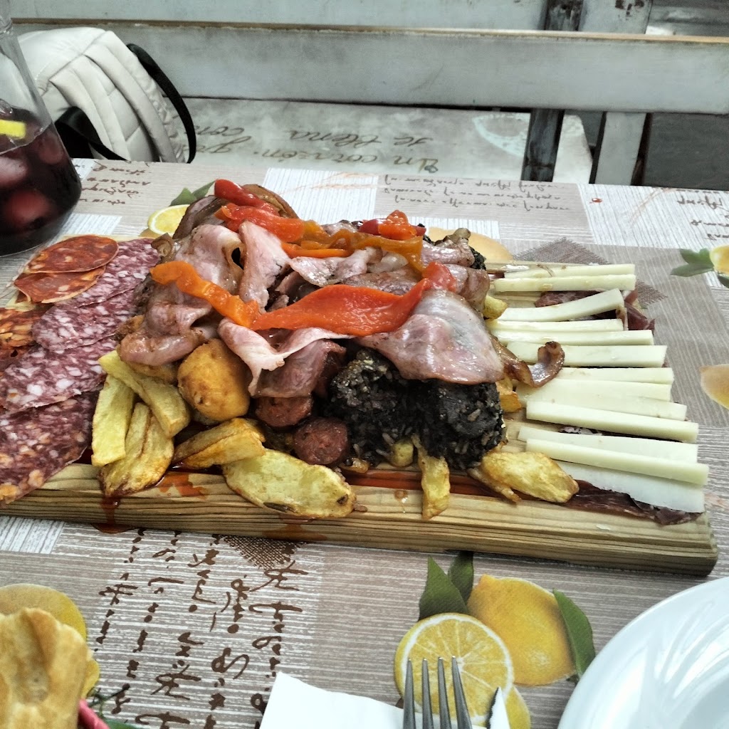 Donde Lauri — Comida y bebida