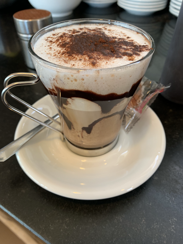 Cafe Antic — Cafe