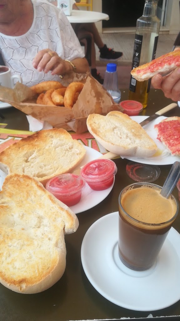 Cafeteria La Merendola