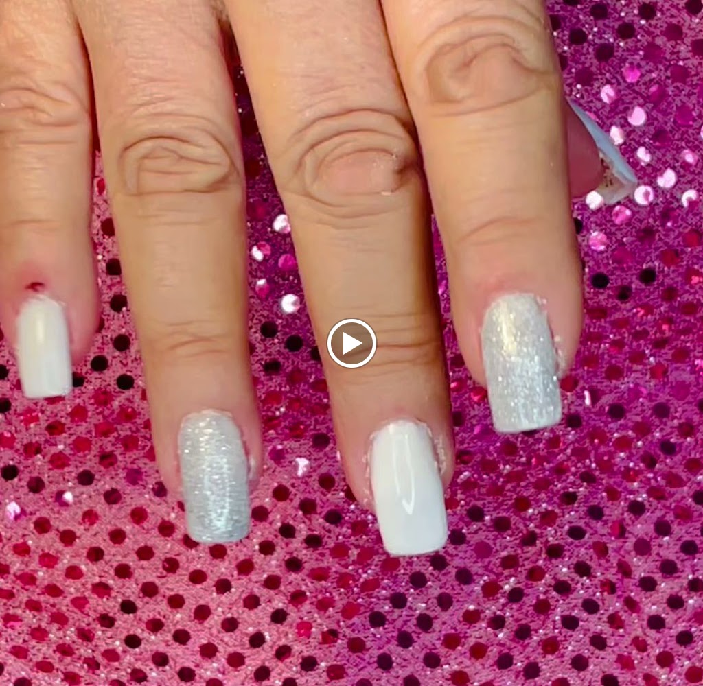Bambola Nails Malaga — Videos