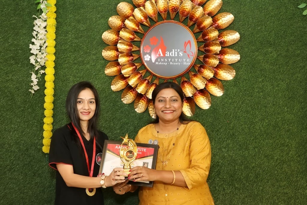 Aadi S Beauty Studio Makeup Hair Beauty Only For Ladies