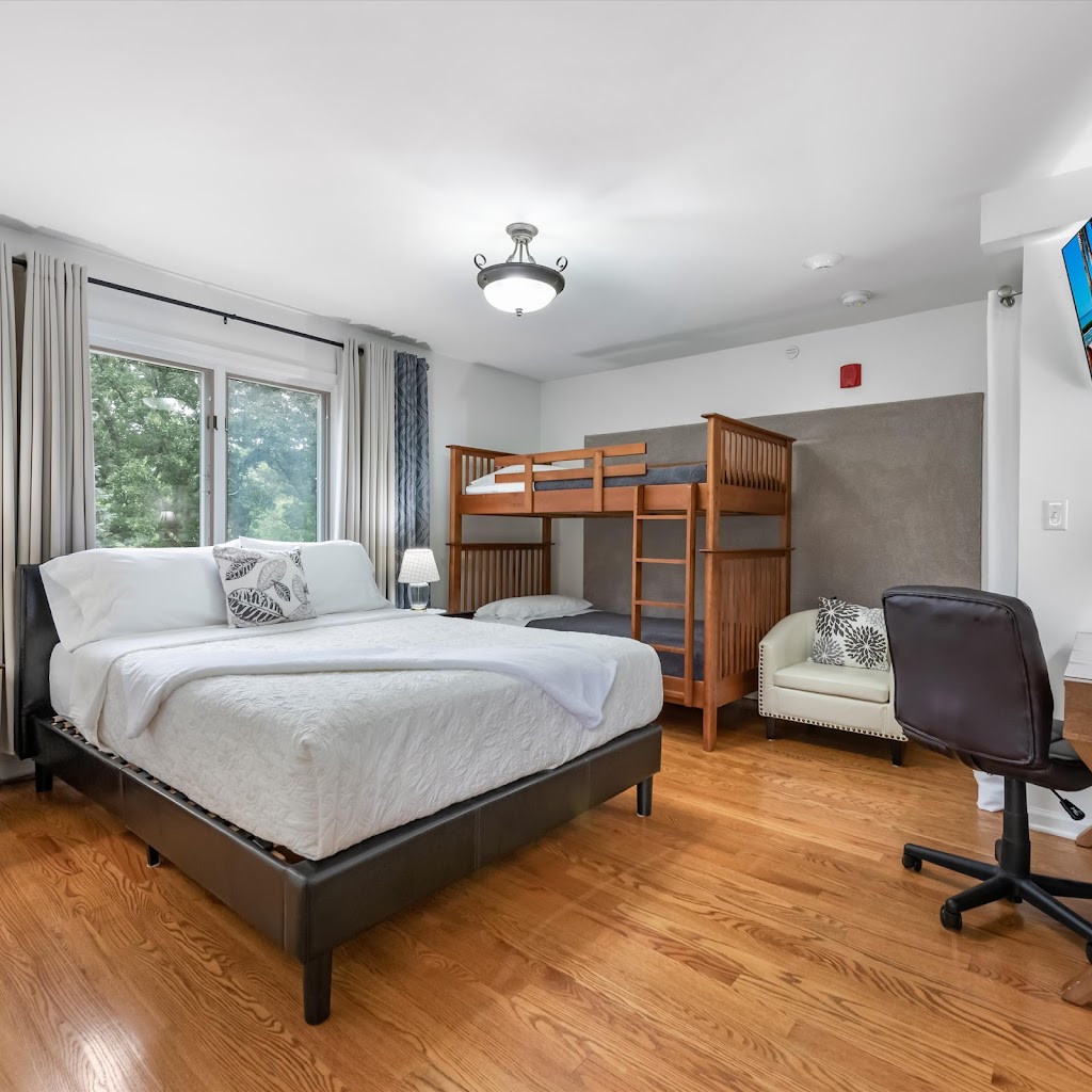 Harmony Inn, Huntley Illinois