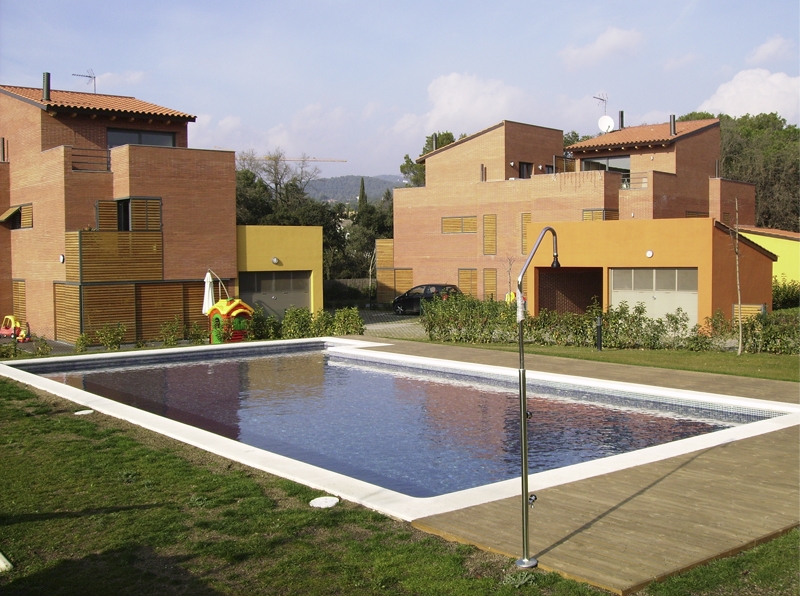 Aigua Confort Piscinas: Construccion, Mantenimiento, Rehabilitacion y Reparacion