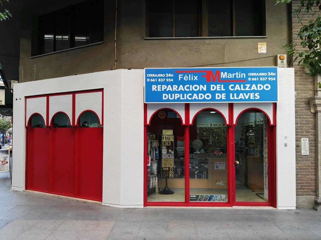 Felix Martin: Reparacion De Calzado, Duplicado de LLaves y Cerrajero