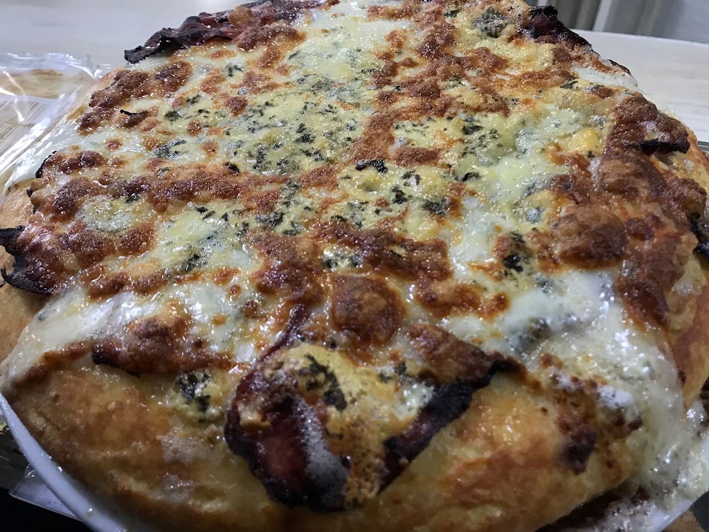 Bar Abertal — Comida y bebida