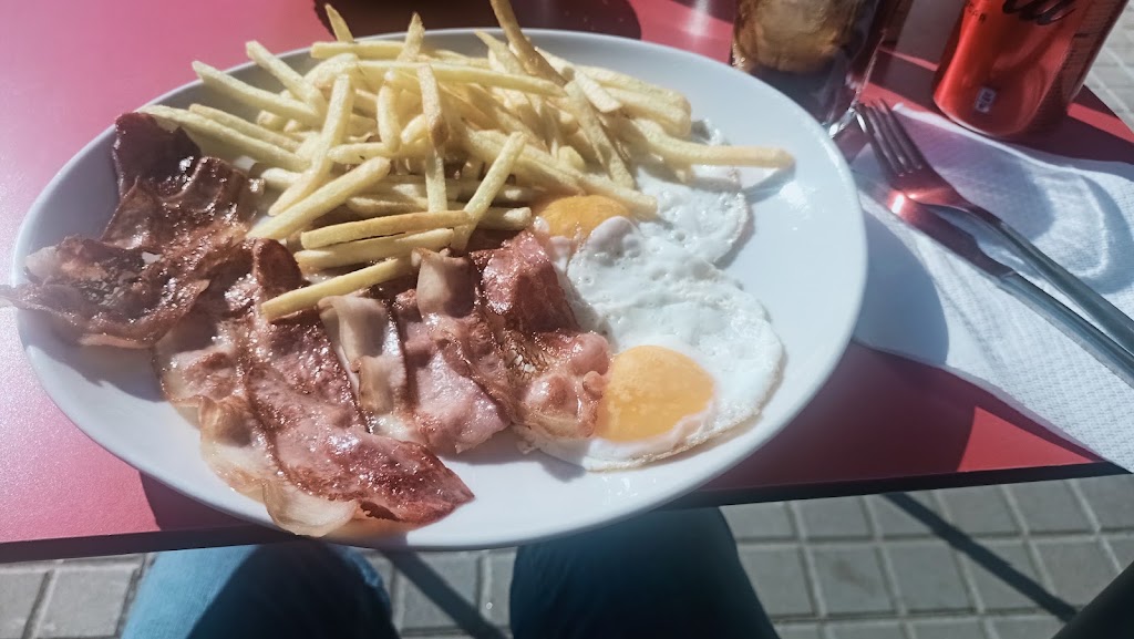 Tots a Taula — Comida y bebida
