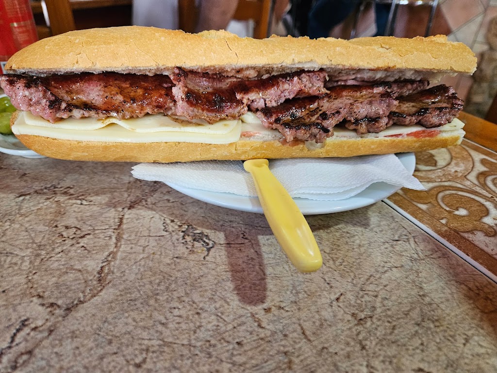 Bar Moe's
