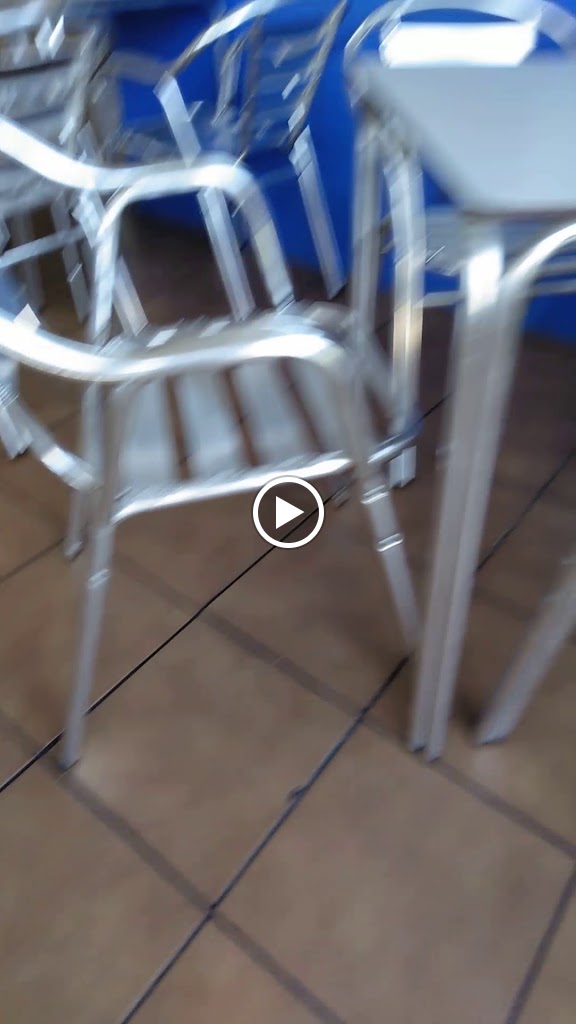 Bar & Cafeteria Chiquitina — Videos
