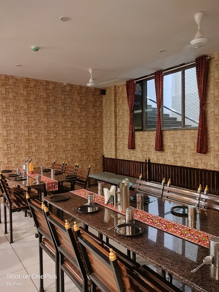 Hotel Jalebi Bhuj