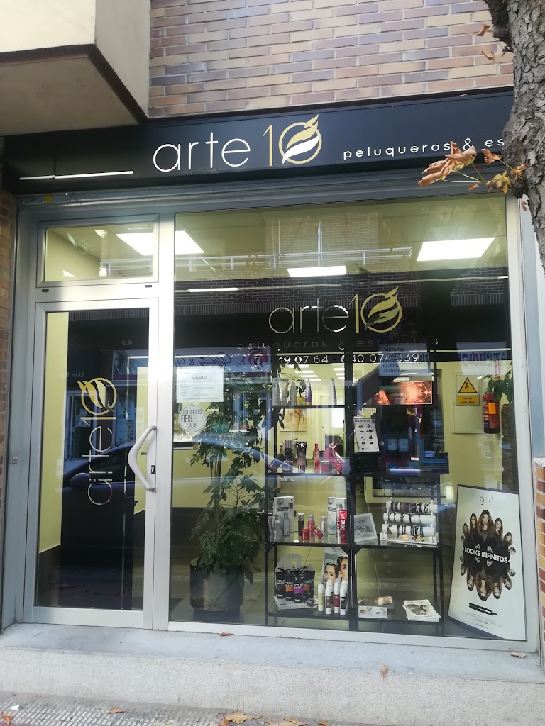 Arte 10 Peluqueros — Exterior