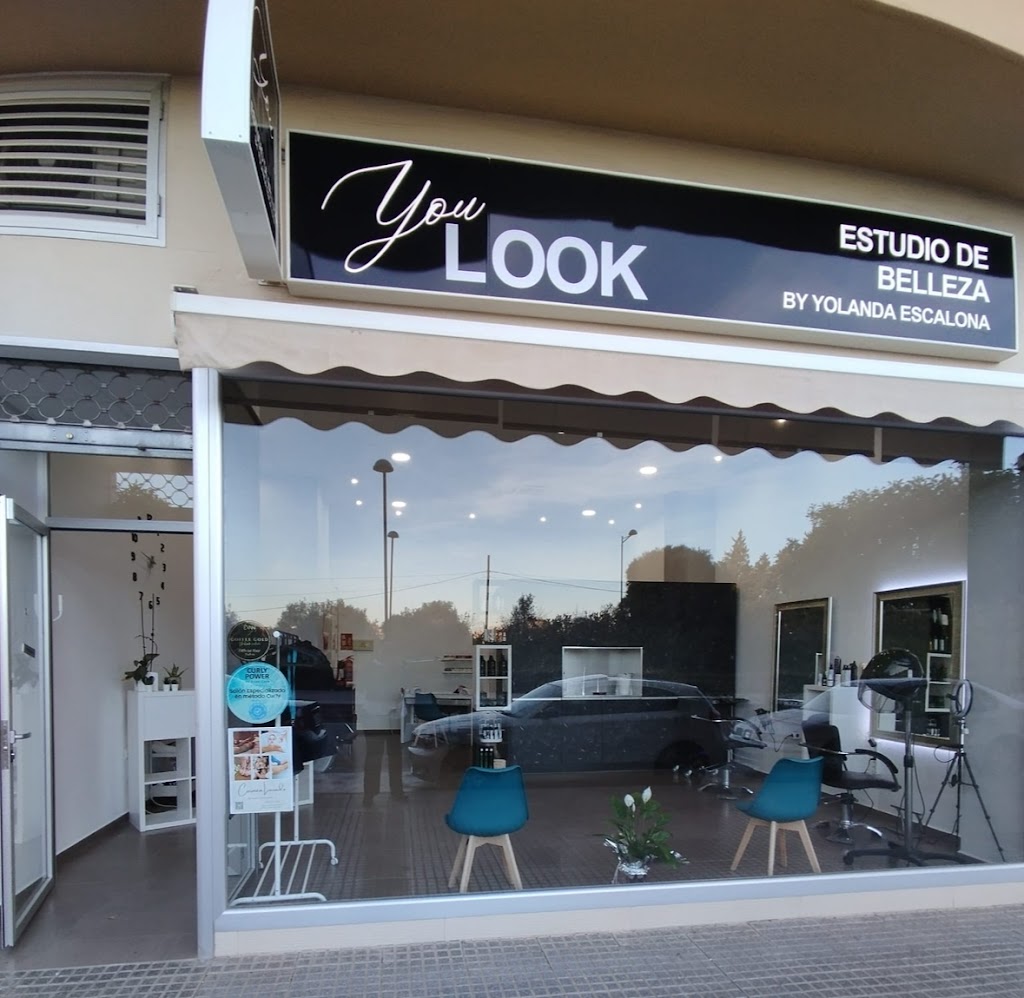 You Look studio - Peluqueria y estudio de belleza en Velez Malaga