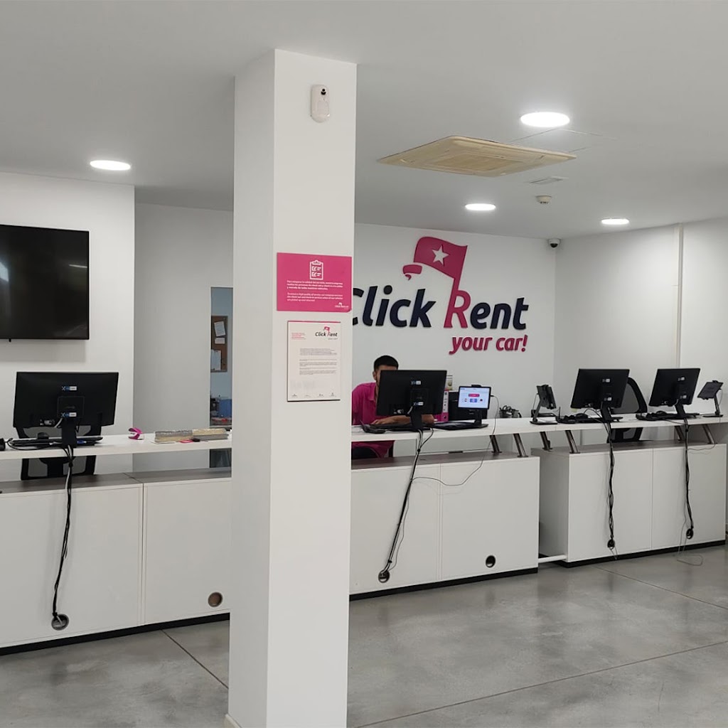 ClickRent Magaluf | Alquiler de Coches y Motos — Interior