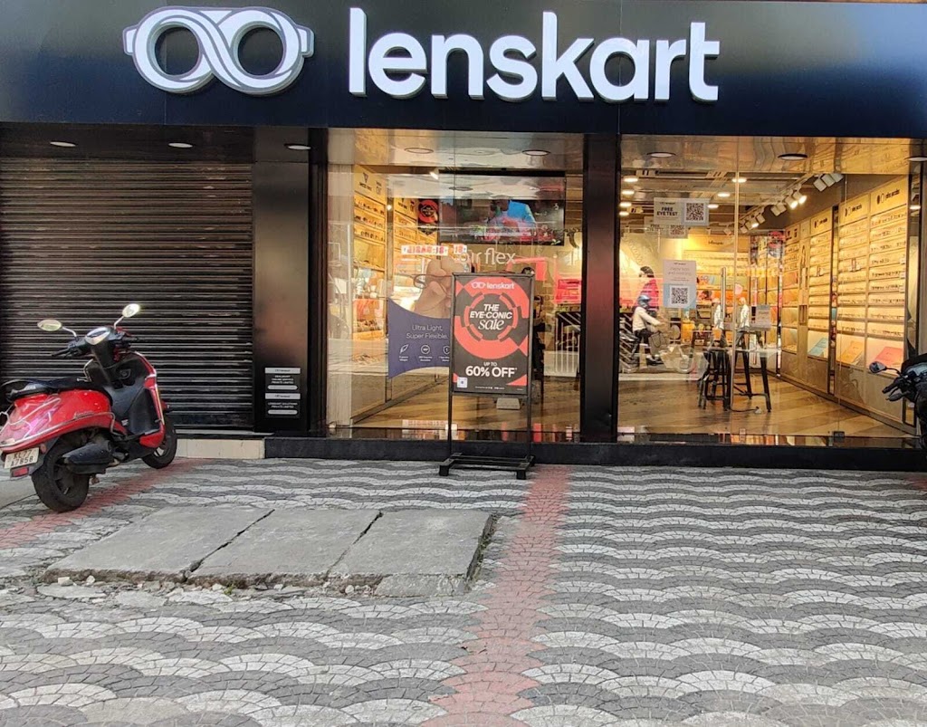Lenskart Com At Maradu Kochi