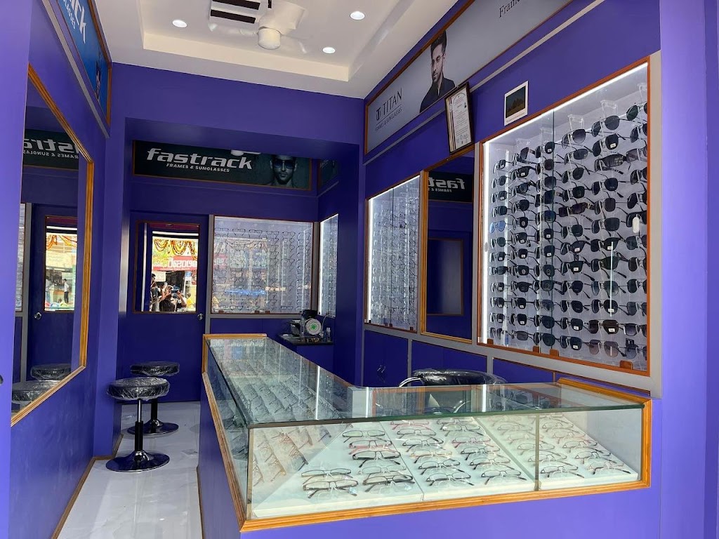 New Amaan Opticals