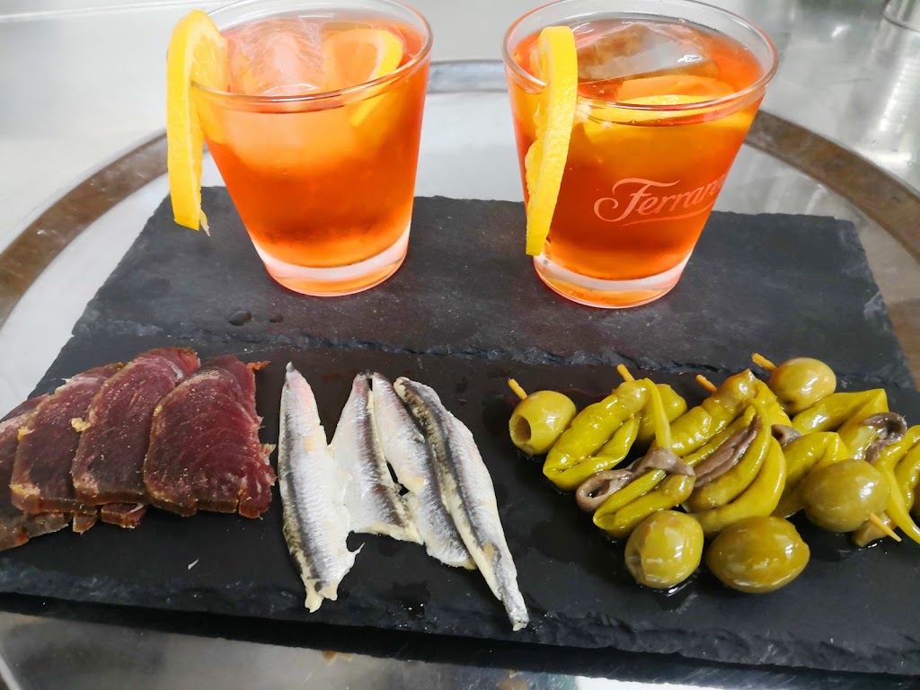 Restaurante Pizzeria Oro Di Napoli — Comida y bebida