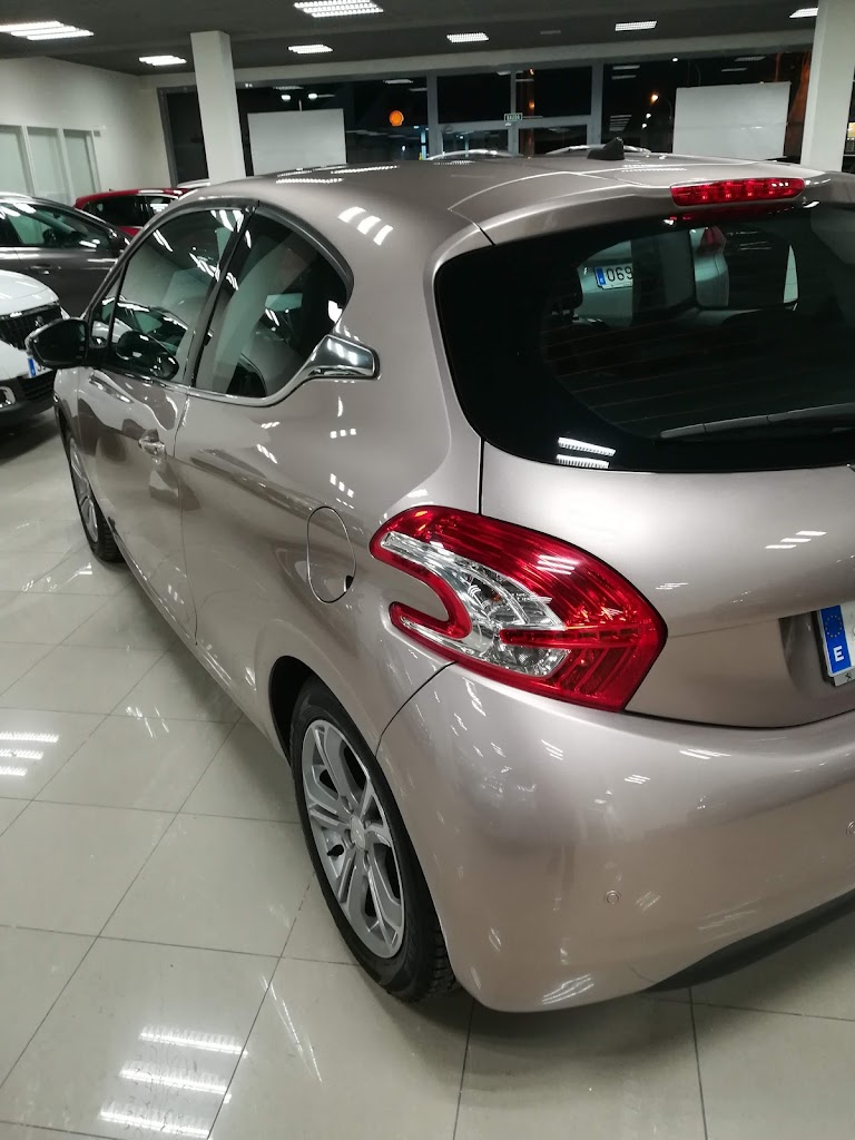 Auto Rallye — Hatchback