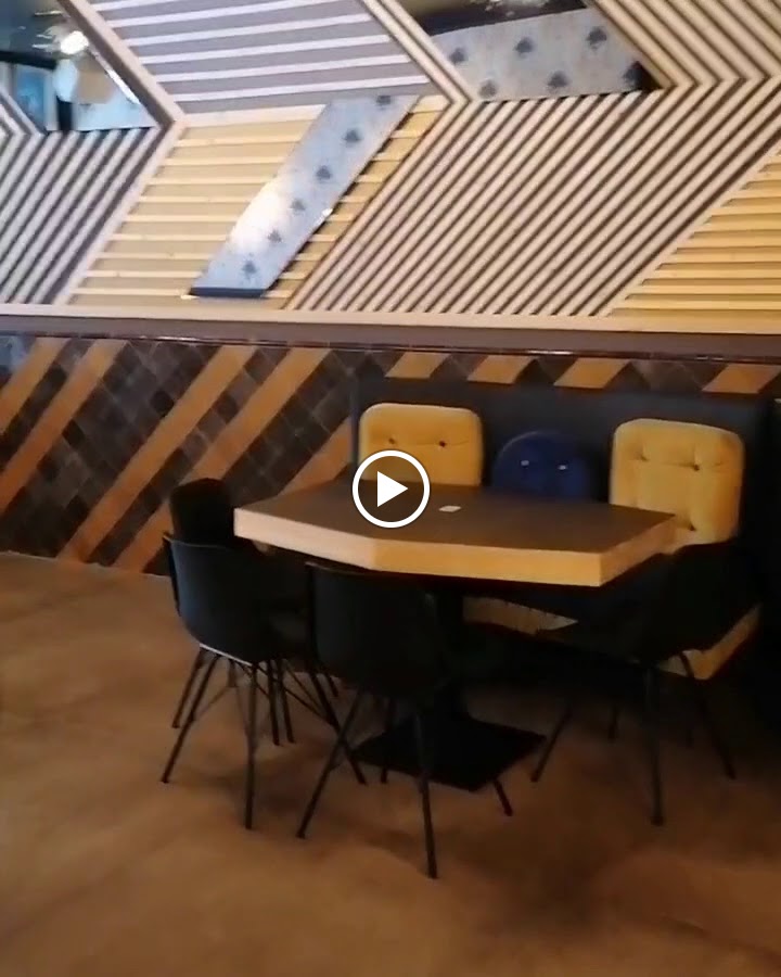 Bar La Corredera Food&Drink — Ambiente