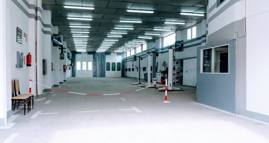 TALLER MENSSOURI PLANCHISTERIA Y PINTURA DE VEHICULOS