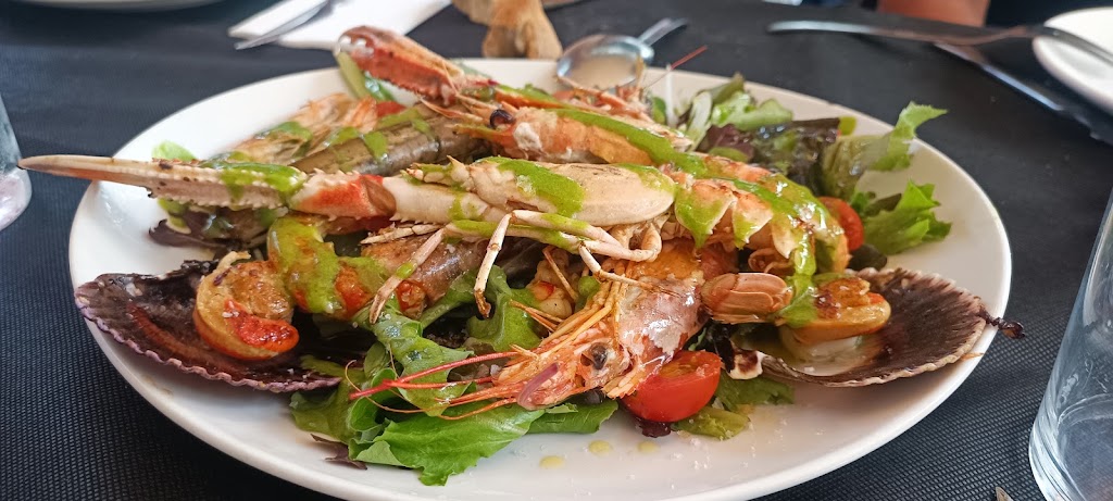 Restaurante Latxunbe jatetxea — Comida y bebida