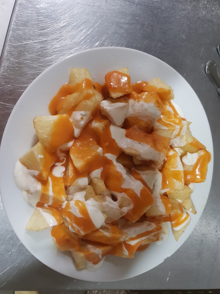 Cafeteria Lian — Comida y bebida