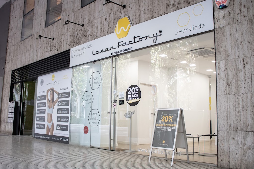 Laser Factory man & woman Olot