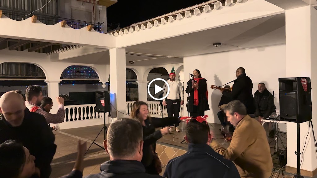 Gastrobar El Retiro — Videos