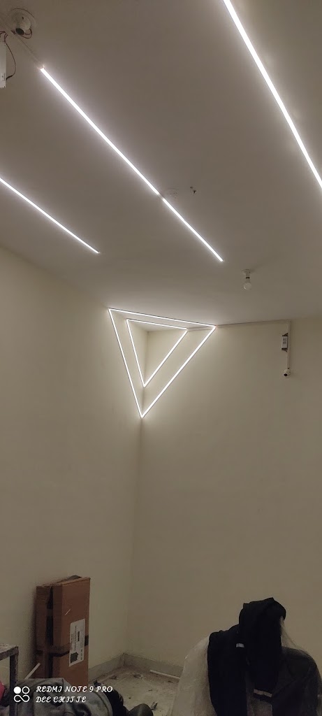 Arnav Hair And Skin Saloon